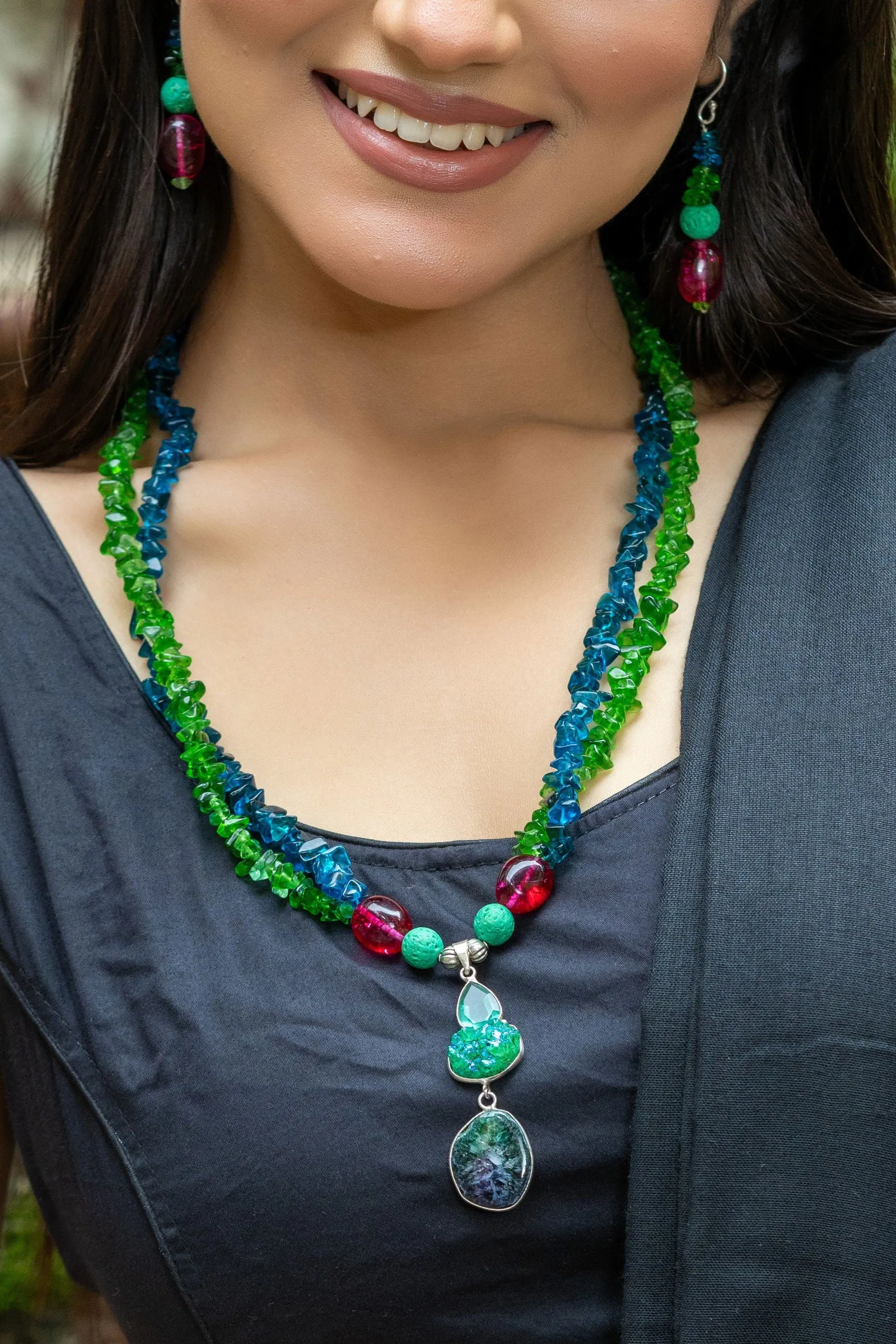 Bohemian Handmade Blue Green Pink Semi Precious Agate Lava Bead Stone Chips Necklace with Earrings Jewelry Set