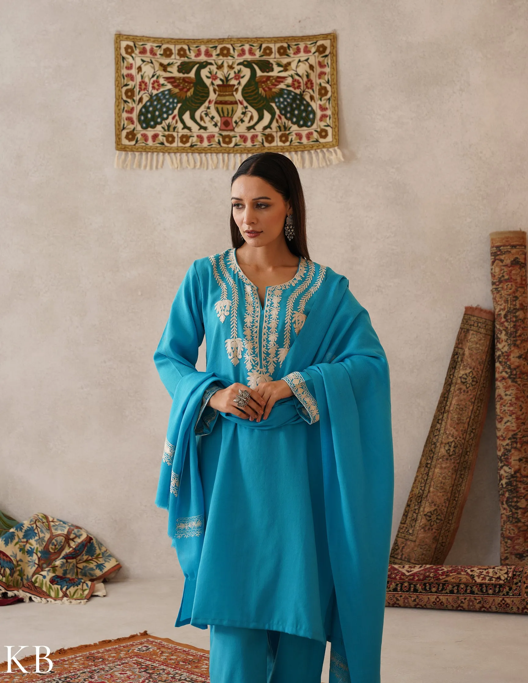 meHER Sky Blue Kashmiri Aari Woollen Co-ord Set