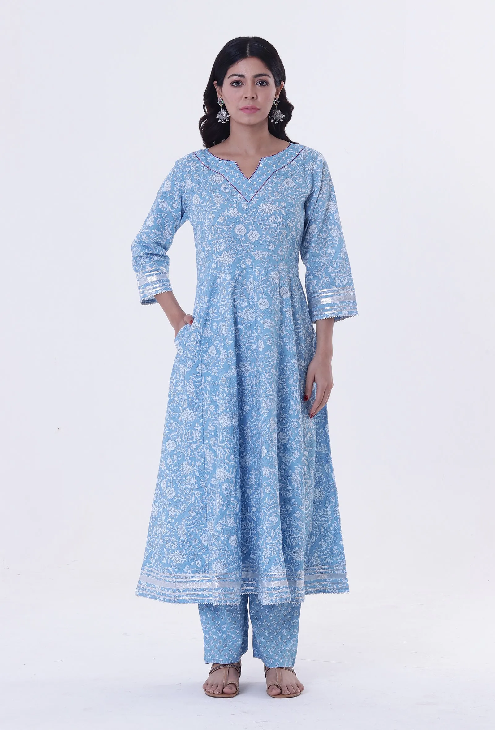 Set Of 2: Blue & White Cotton Block Printed Kurta & Pant