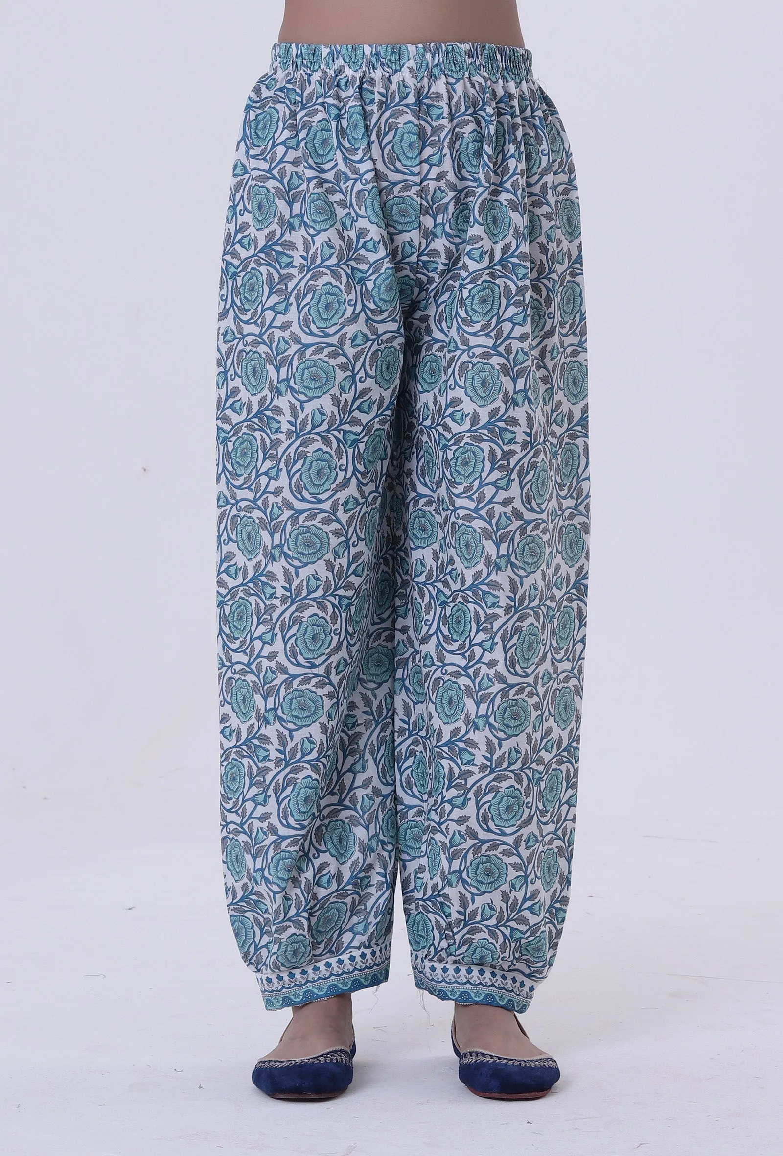 Set Of 2: White Cotton Kurta With Pant