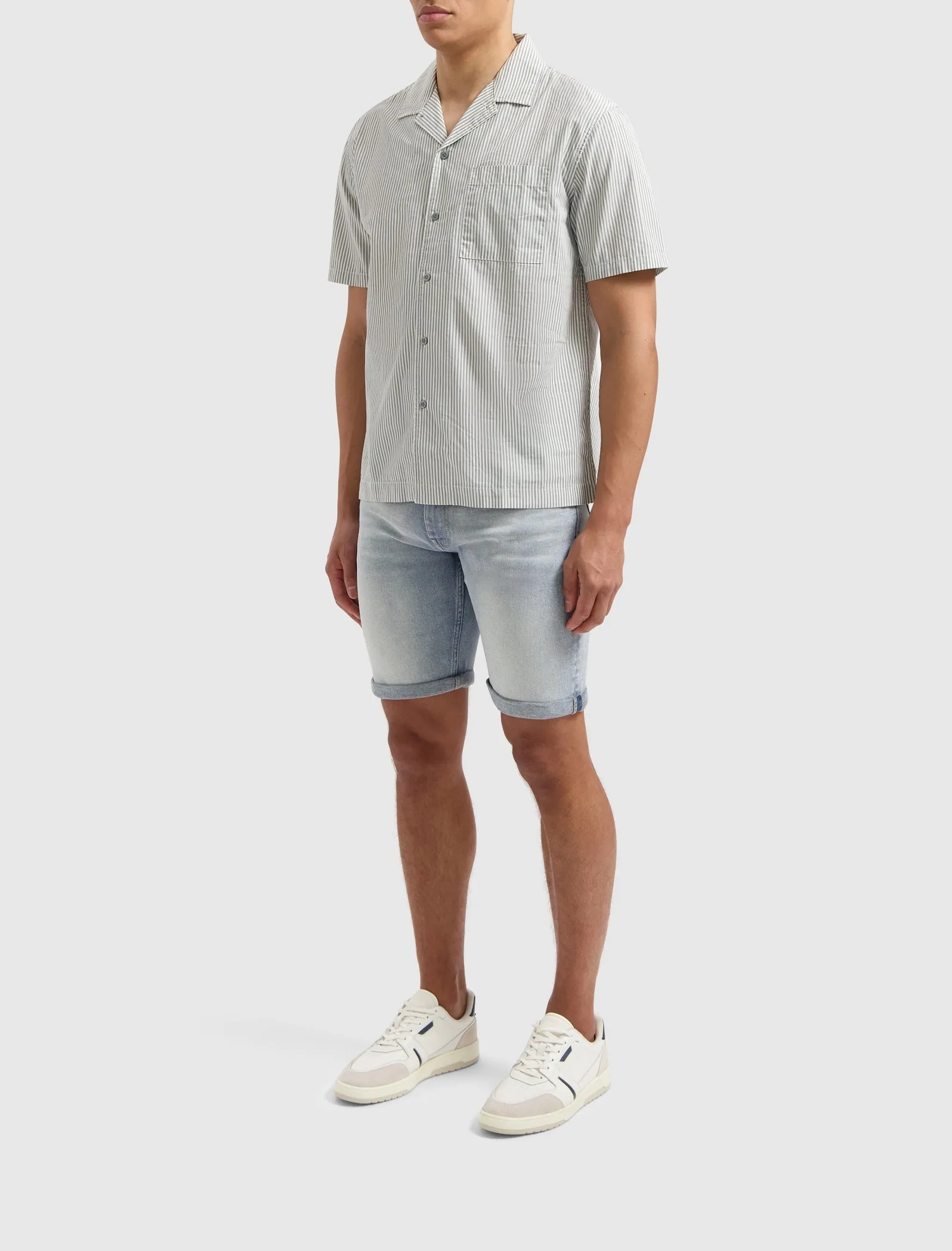 Vertical Striped Shortsleeve Shirt | Blue